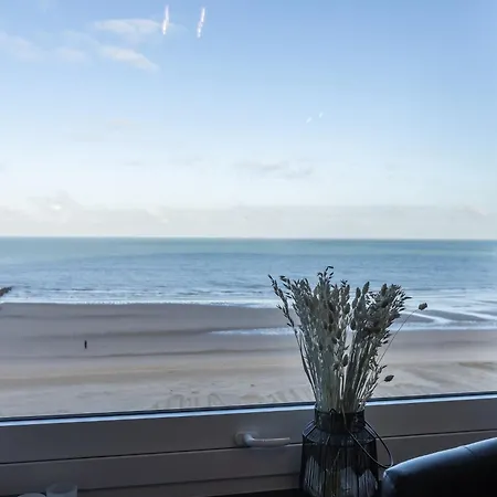 Sunny By The Sea, Cleaning Included Middelkerke